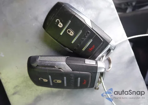 2019 Ram 1500 Big Horn/Lone Star 4X4 5'7 Box из США, поврежденный, VIN 1C6SRFFT5KN737730